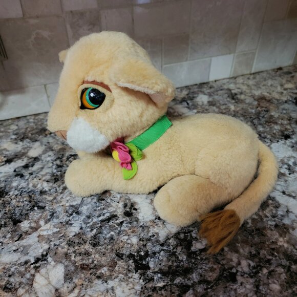 Vintage Disney's Lion King Purring Nala Stuffed Plush Toy 1993 - Picture 1 of 6